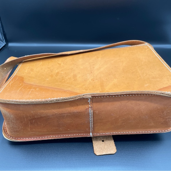 Vintage Handmade Leather Messenger Bag - Picture 7 of 7